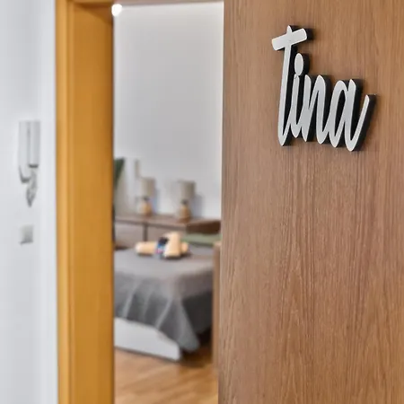דירה New Tina- 2-zimmer, 4 Einzelbetten, Parkplatz *